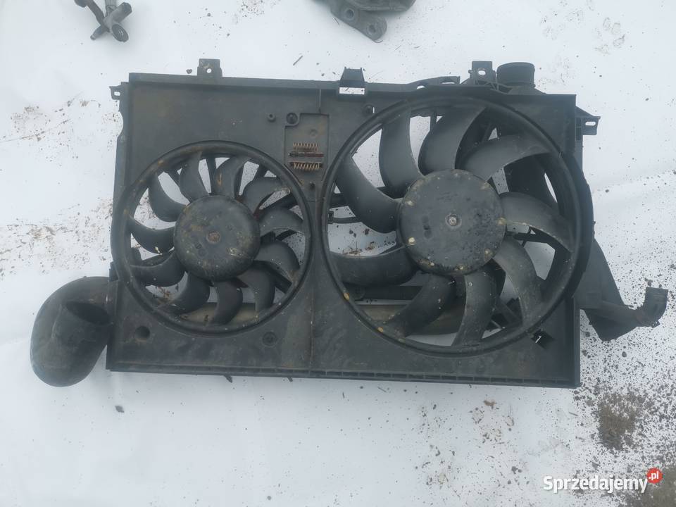 Wentylator chłodnicy Opel Vectra C Signum 30v6 Rok produkcji 2004 Tarnów sprzedam