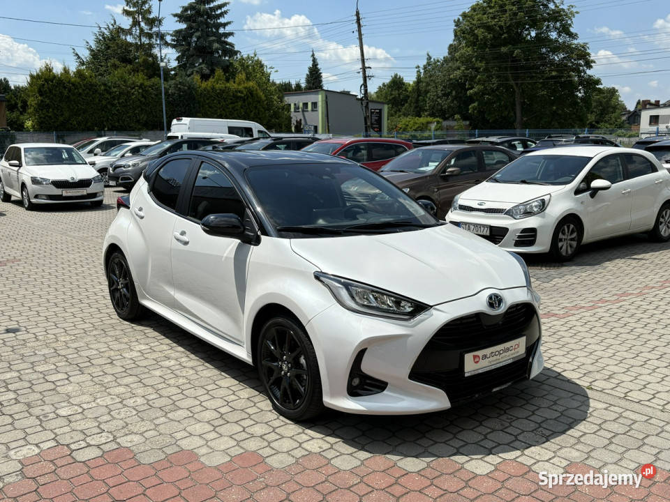 Toyota Yaris Rezerwacja IV 2020 aluminiowe felgi śląskie Tarnowskie Góry sprzedam