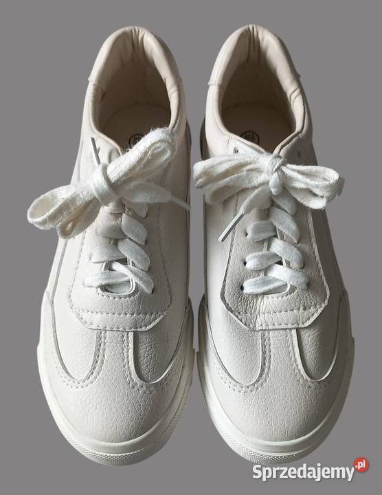 Trampki damskie białe klasyczne niskie Obuwie sportowe Chrzanów