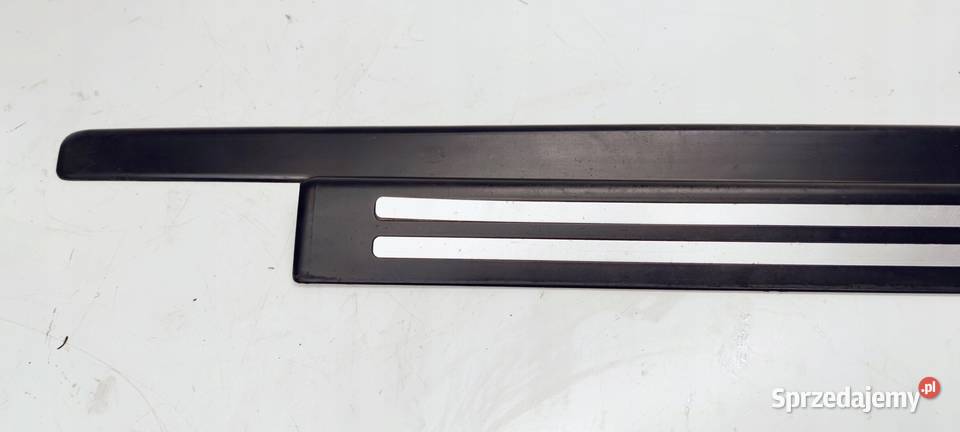 LISTWA PROGOWA PRAWA AUDI A4 B6 CABRIO 8H0853492 Przystajń
