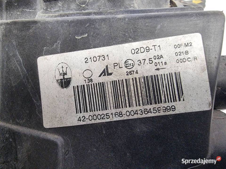 LAMPA PRAWA PRZÓD MASERATI GRANTURISMO S Lipno