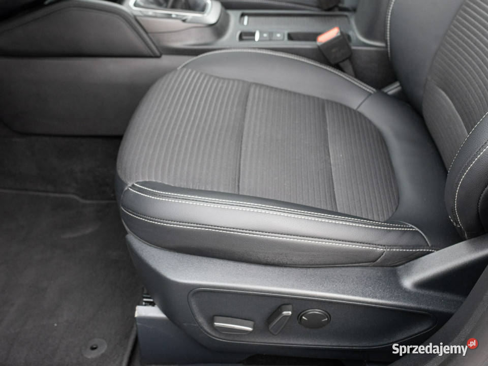 Ford Kuga PY0575A15 EcoBoost FWD Titanium X 1499cm3 Pępowo