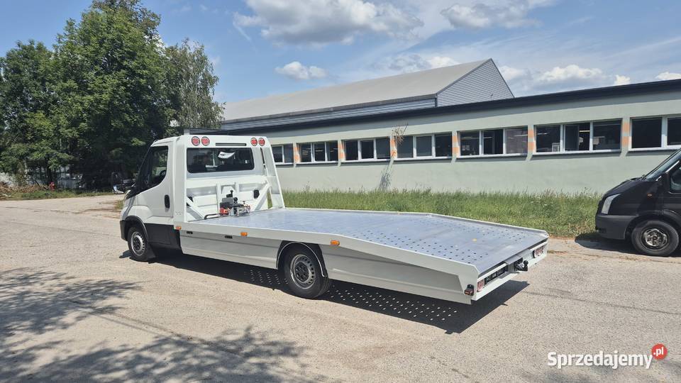 Iveco Daily Zabudowa Autolaweta Laweta Najazd Pozostałe świętokrzyskie Kielce