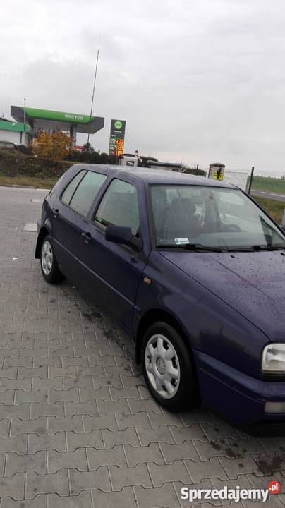 Volkswagen Golf III 16 benzyna 97 4/5 Golf Ślesin