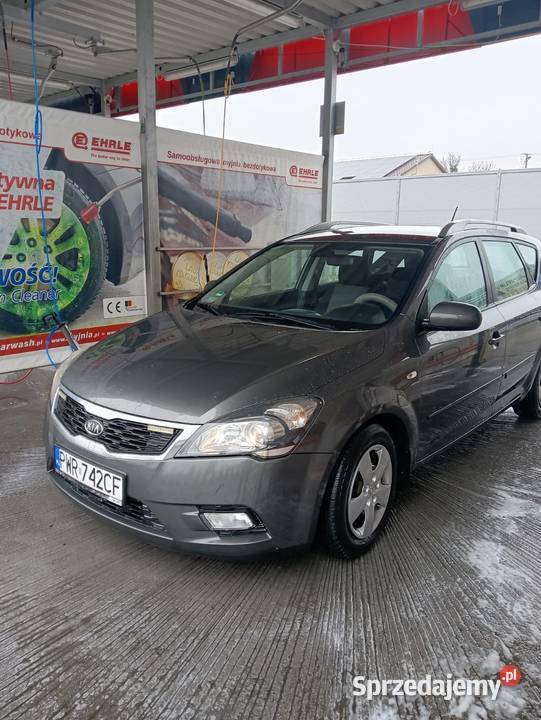 Kia ceed 16 crdi