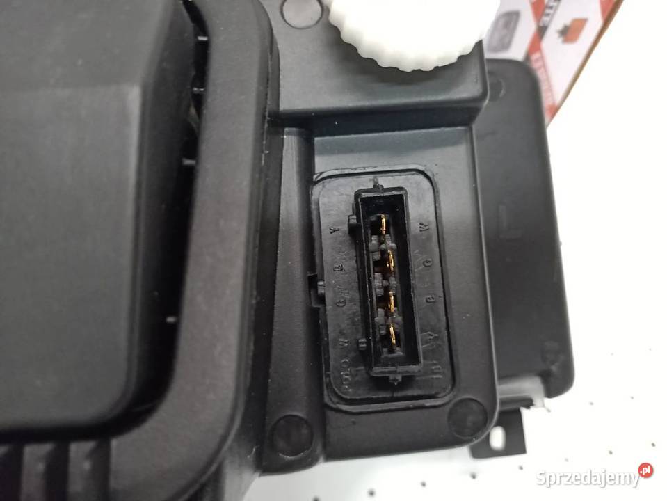 VW CADDY II PRZED LIFTINGIEM LAMPA REFLEKTOR osobowe świętokrzyskie Skarżysko-Kamienna sprzedam