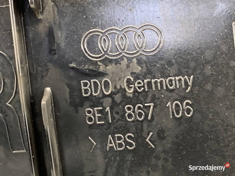 BOCZEK DRZWI PRAWY PRZÓD AUDI A4 B6 Tapicerki samochodowe Tapicerki samochodowe