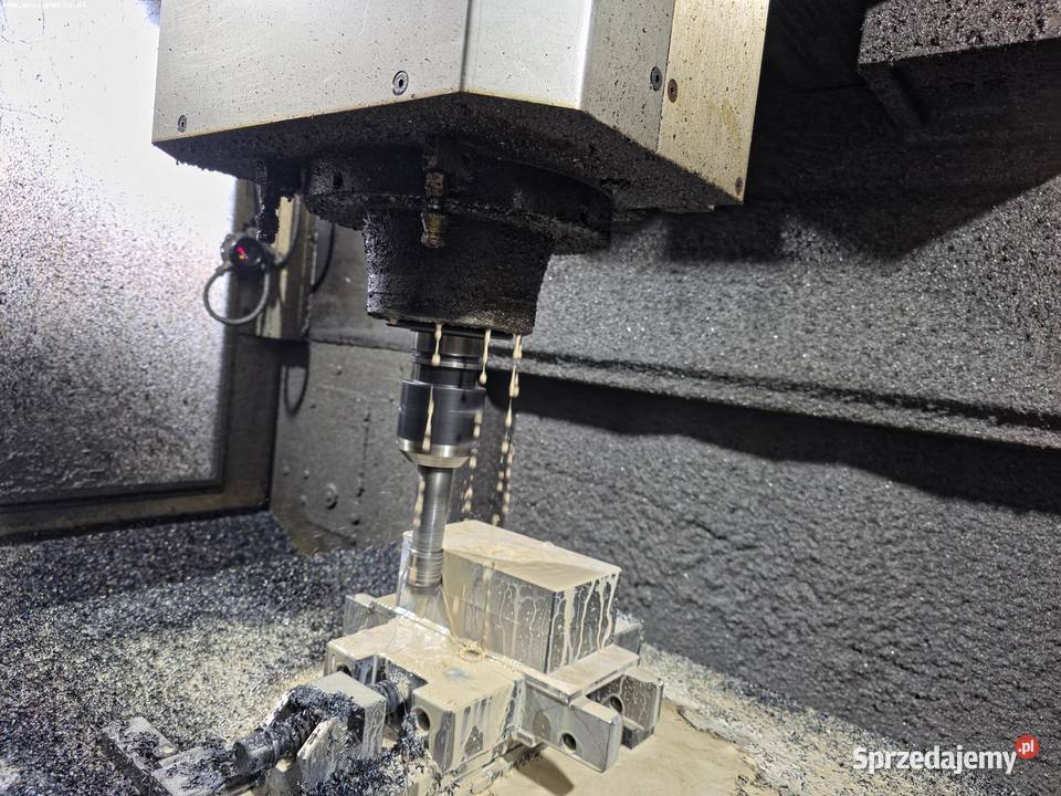 Centrum obróbcze CNC MIKRON VCP 800W Duro Jelenia Góra