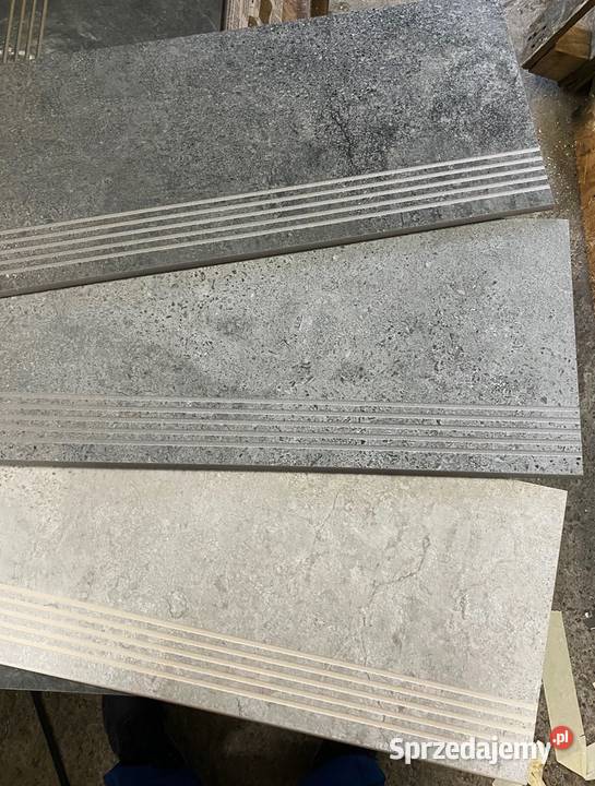 stopnice schody gresowe 30x120 kamień szary 3 Zakopane