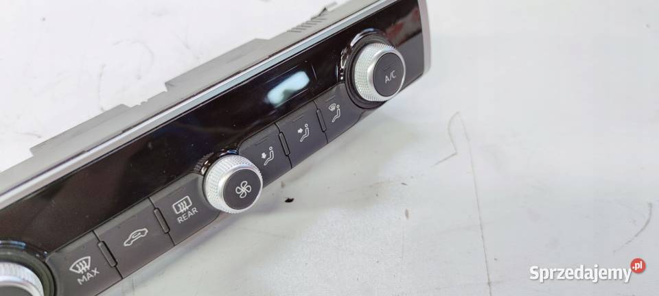 PANEL KLIMATRONIK AUDI Q3 F3 83A820043