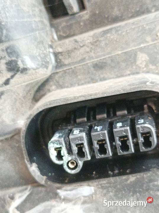 LAMPA PRZÓD PRAWA XENON EU Bmw Seria 7 IV