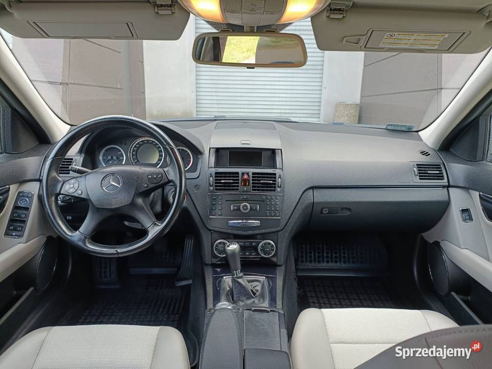 Mercedes W 204 srebrny Koszalin