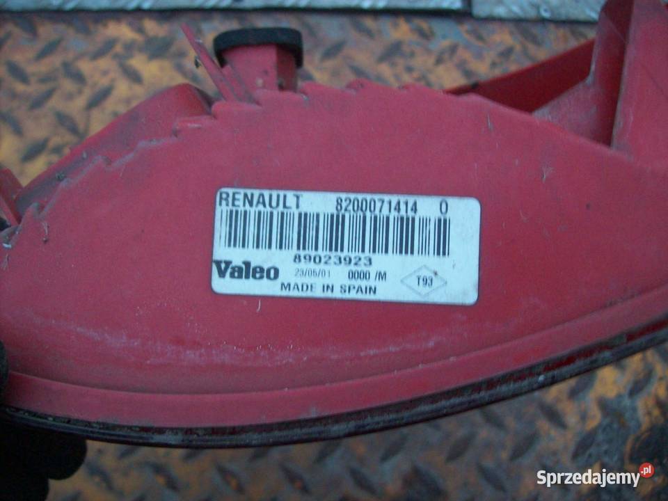 Clio II Lampa tyl tylna prawa lewa Valeo Mińsk Mazowiecki