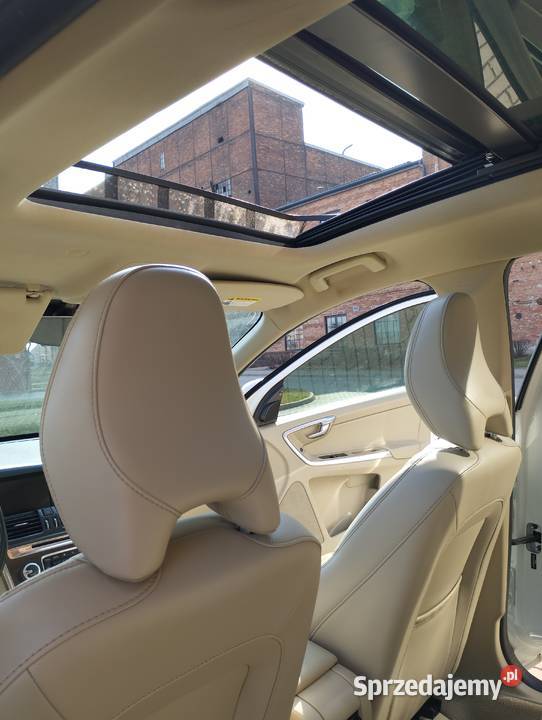Volvo XC60 20 T5 KAMERA COFANIA CZUJNIKI elektryczne szyby