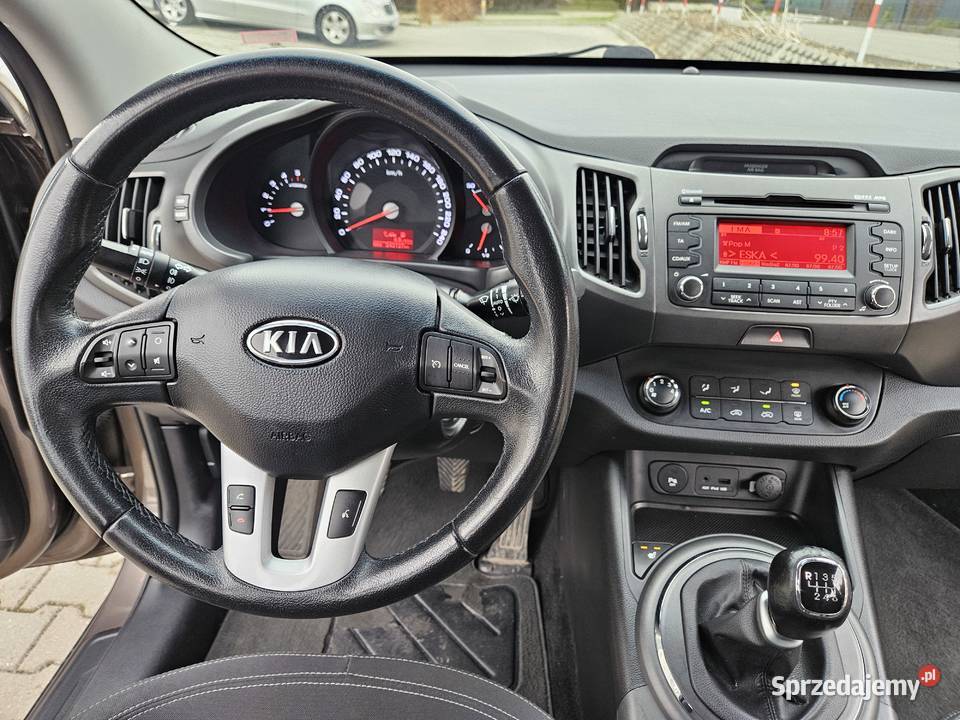 Kia Sportage 2011 17 CRDi bezwypadkowy hak 2 kpl ESP Rzeszów