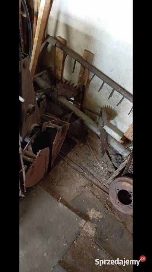 Rozrzutnik obornika Maszyny rolnicze Kamieńskie Młyny