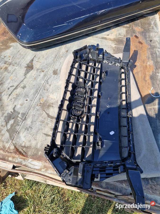 Audi Q3 LIFT Grill Atrapa ORG KPL Mielec