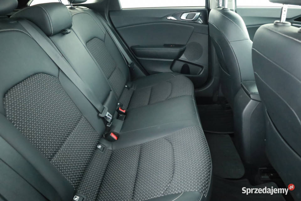 Kia Ceed 16 CRDi MHEV ASR (kontrola trakcji)