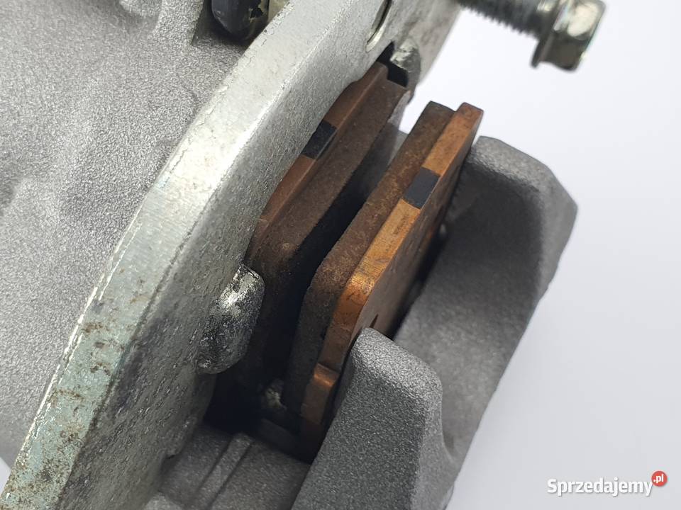 Zacisk Hamulcowy Przedni Prawy Klocki Honda Trx Łódź