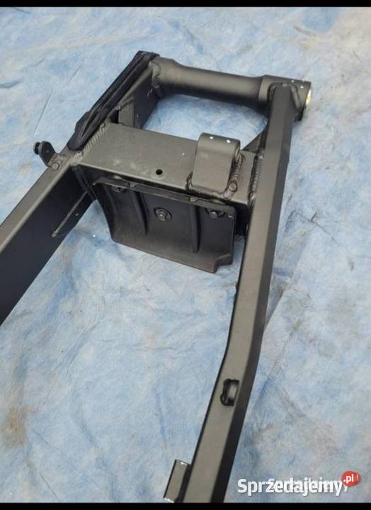 Kawasaki Z900 Z 900 24 wahacz prosty idealny oem Nowy Tomyśl