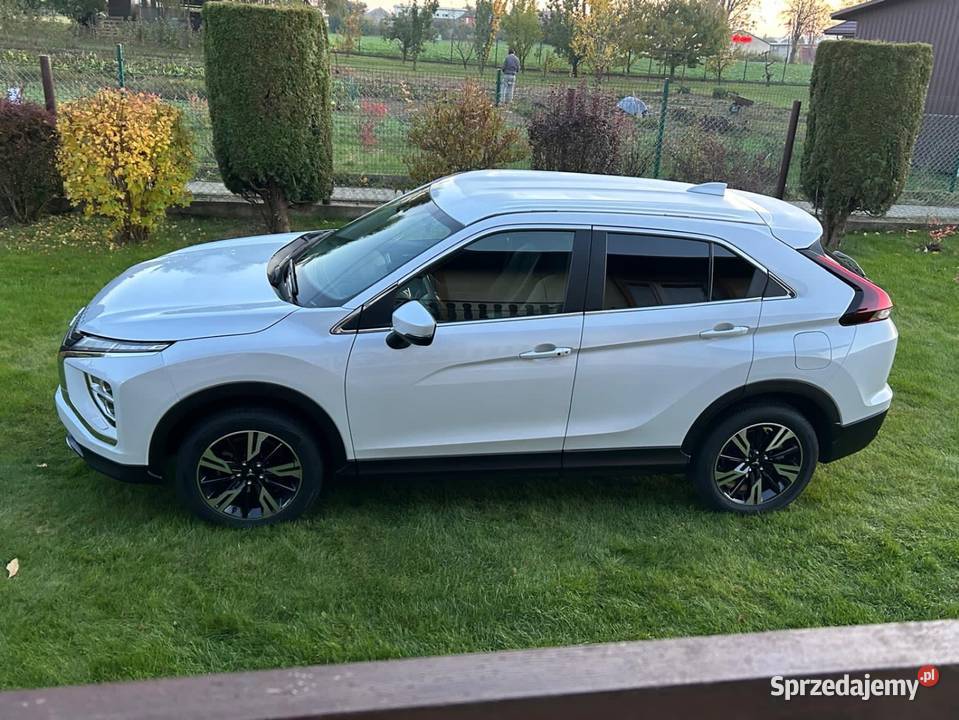 Mitsubishi ECLIPSE CROSS 4x4 2023 15 T Full LED Ostrowiec Świętokrzyski