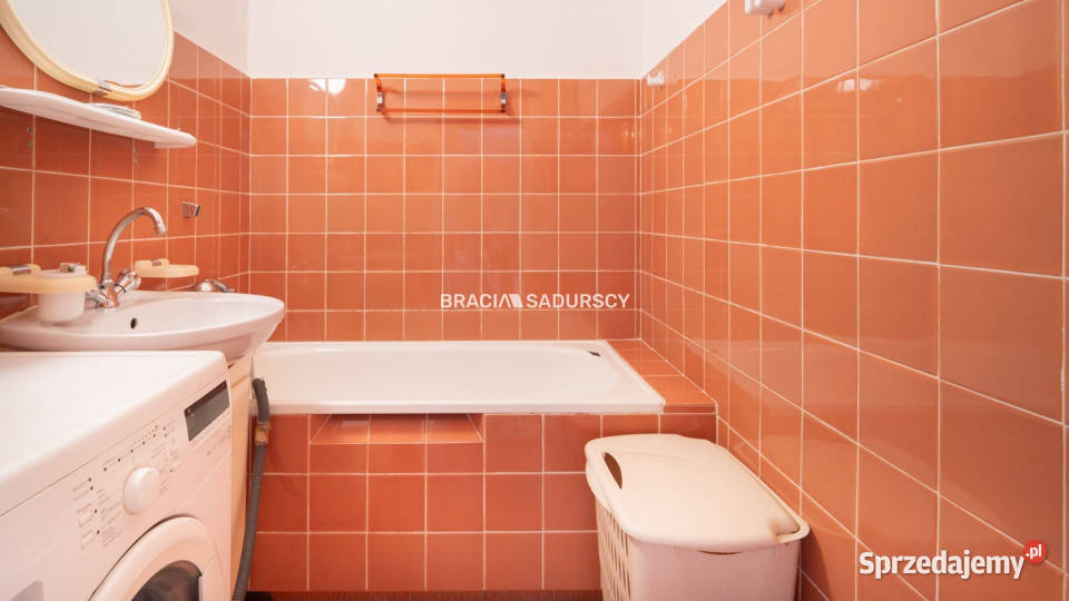 Mieszkanie 5835m2 3 pokoje Kraków Powstańców