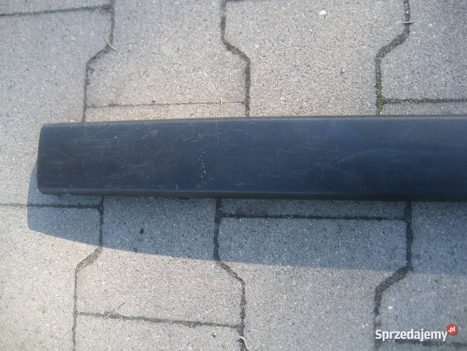 bmw 3 e30 listwa zderzaka tył 51121945926 0f Rakoniewice