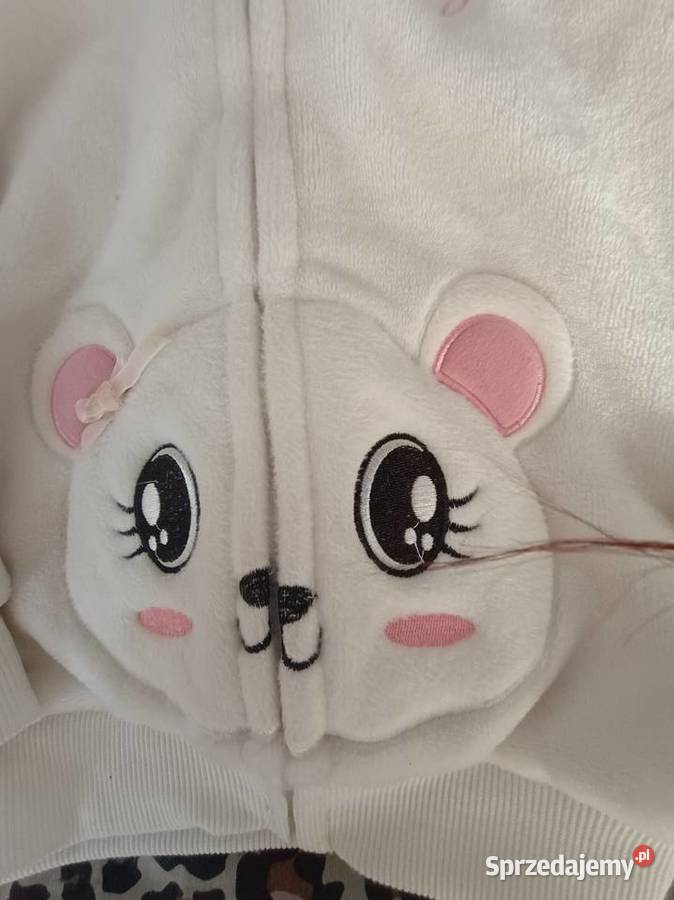 Urocza biała bluza polarowa z kapturem i misiem Strzelce Krajeńskie
