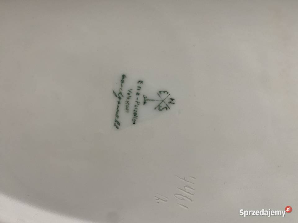 Porcelanowa figura Charty Ens 175 Poznań