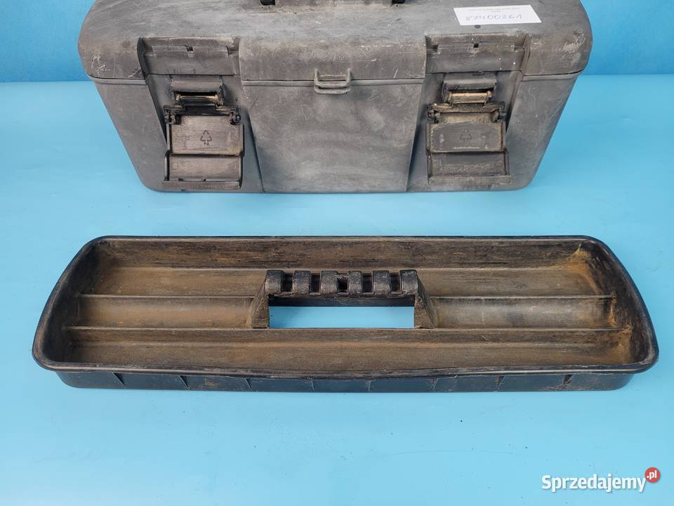 CASE IH PUMA 145 12r SKRZYNKA NARZĘDZIOWA Kolno