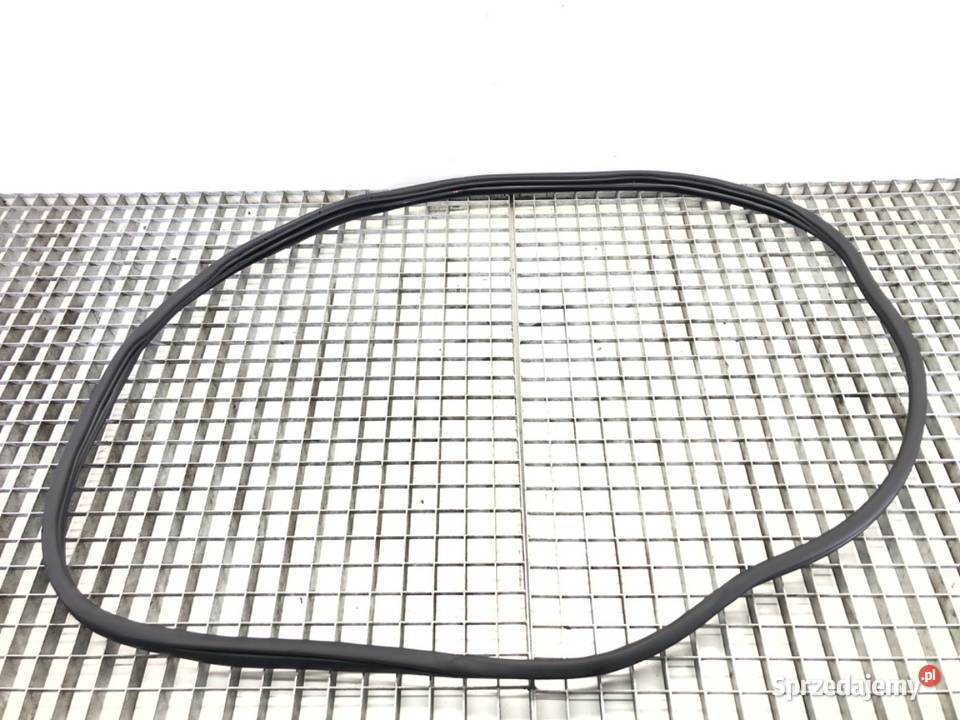 USZCZELKA DRZWI TYŁ PRAWA HYUNDAI i30 Hatchback