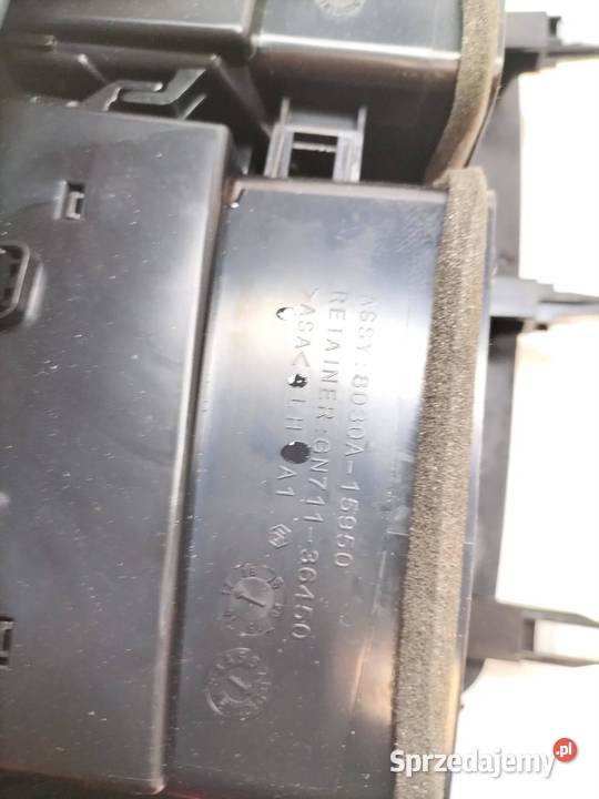 KRATKI NAWIEWU ŚRODKOWA DESKI RAMKA Mitsubishi