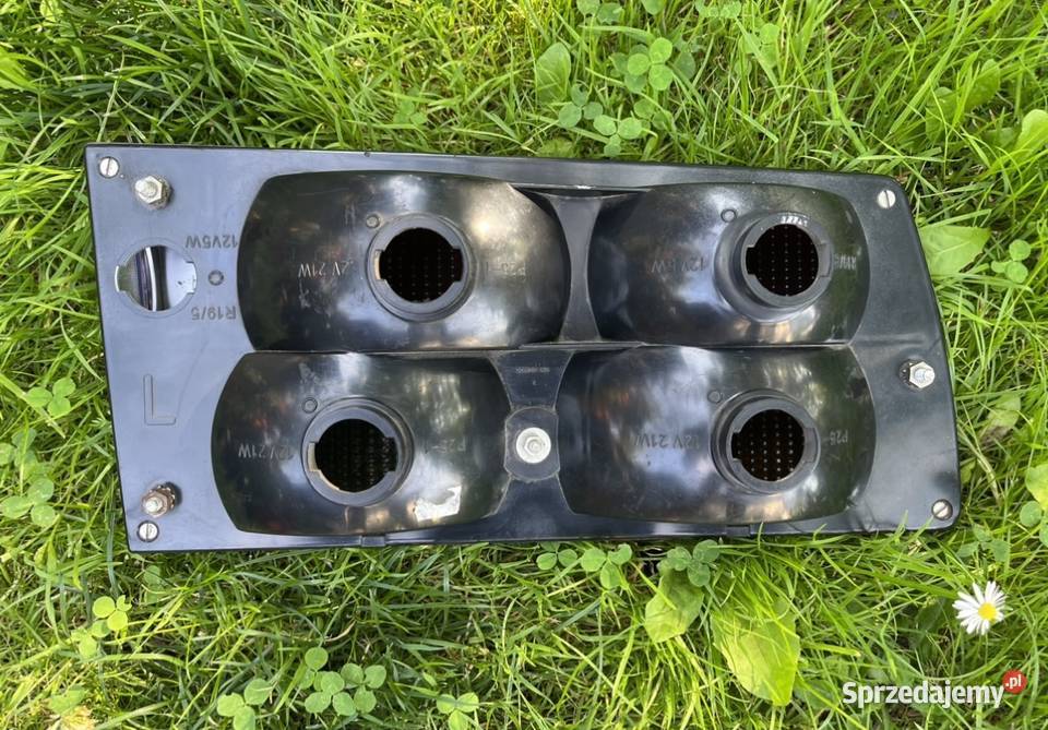 Skoda 105 120 130 rapid garde lampa tylna Warszawa