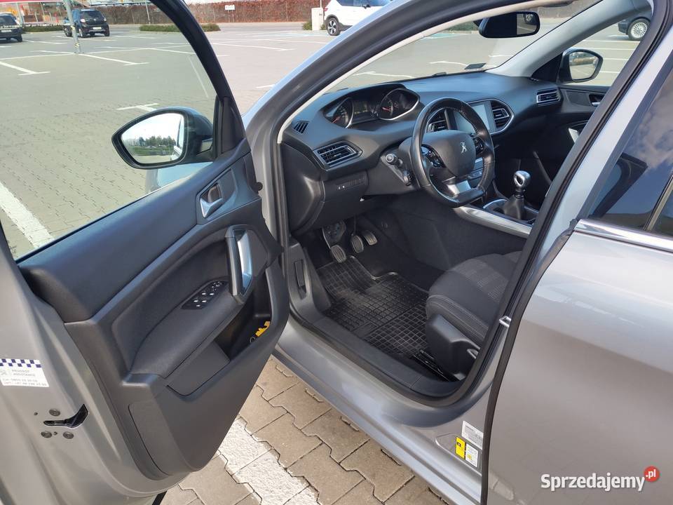 Peugeot 308 SW 130 światła LED panoramiczny dach