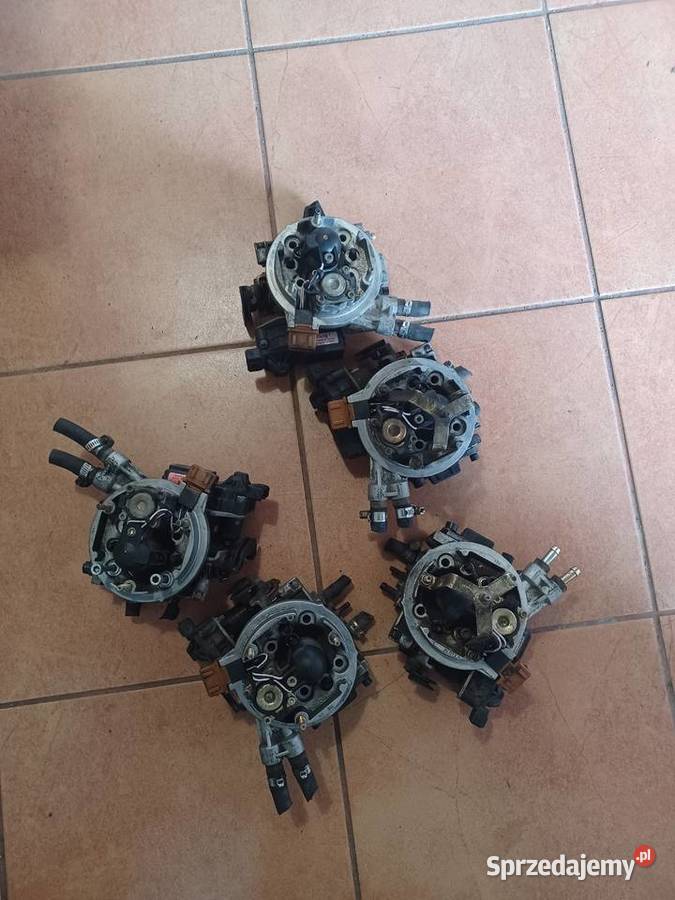 gaznik FIAT UNO 14 0438201041 0438201039 osobowe Rakoniewice