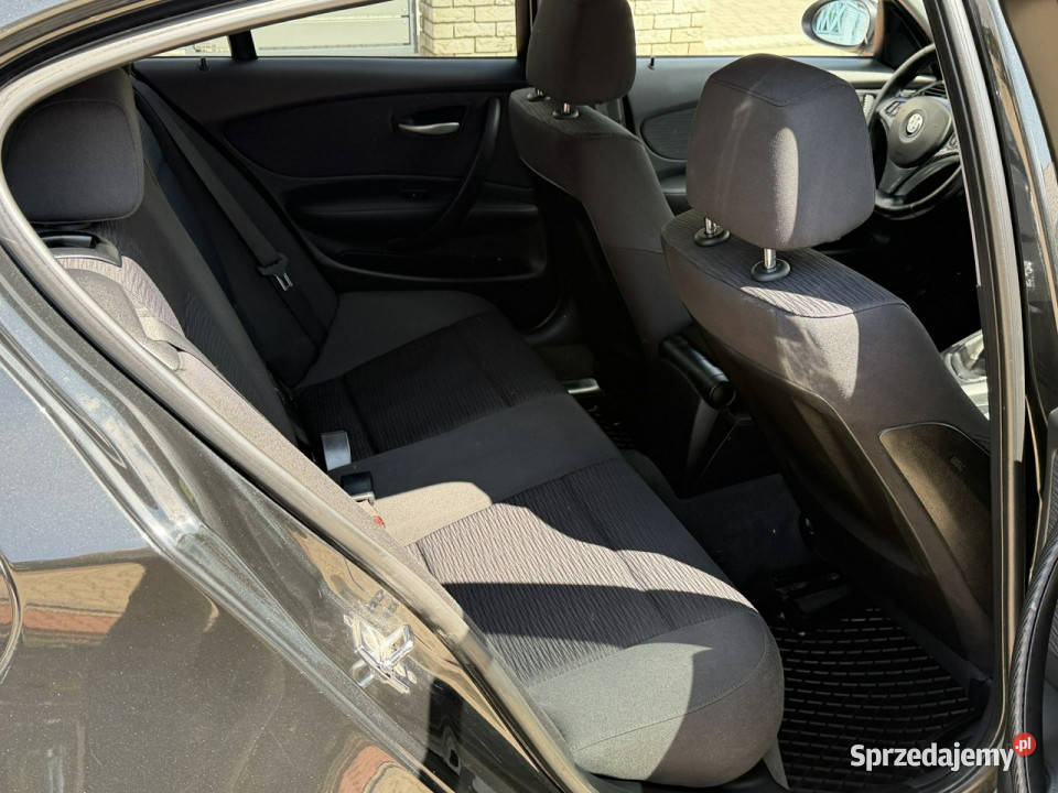 BMW 118 BMW 118d 143 Navi Podgrzewane fotele
