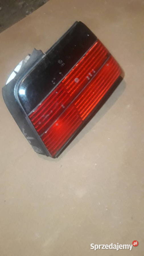 Bmw 3 e36 coupe lampa prawy tył Wierzbica-Kolonia