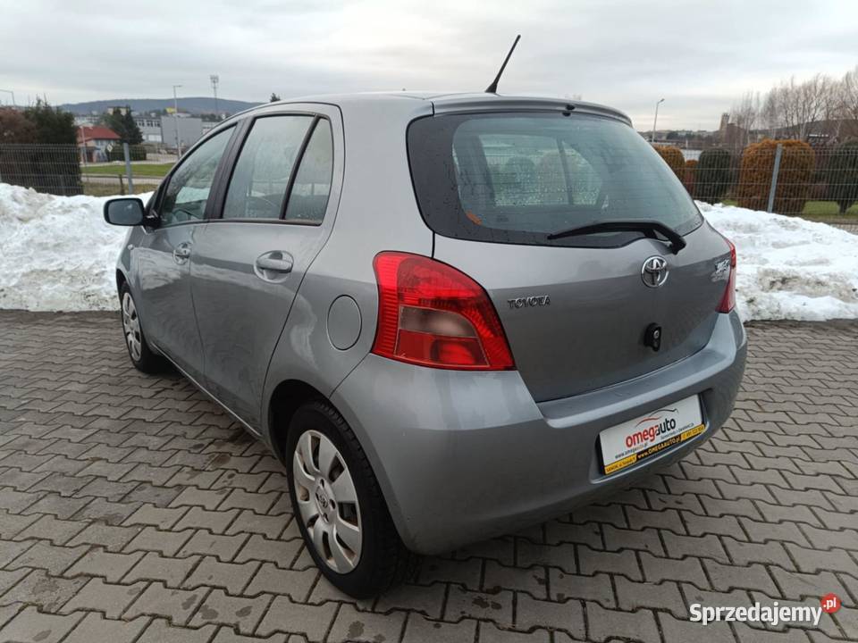 Toyota Yaris II Hatchback 5d 13 i VVTi 86 2007 1296cm3