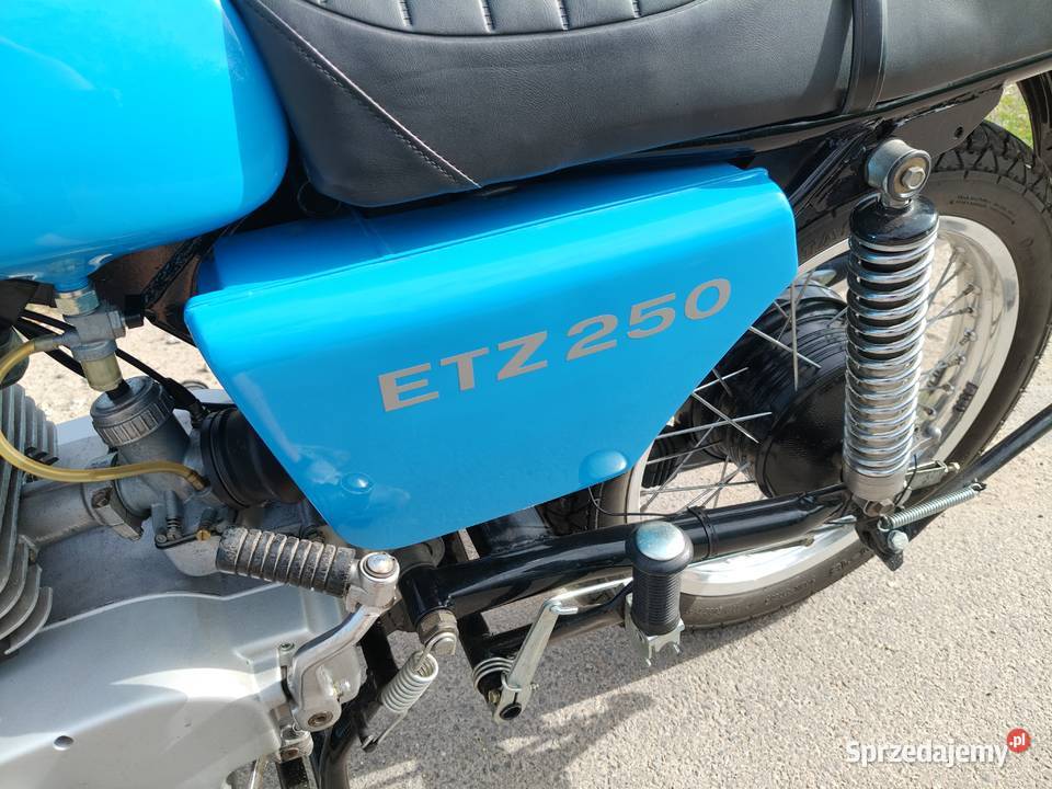 Motocykl MZ ETZ 250 1988 niebieska z dokumentami Kalisz