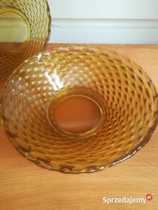 4 sztuki misa salaterka z miodowego szkła huta Porcelana i szkło Kąty Wrocławskie