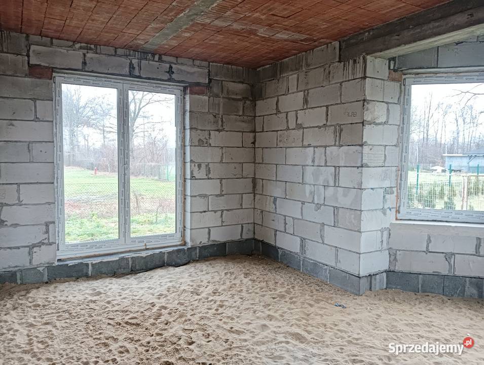 Dom jednorodzinny wolnostojący z użytkowym podkarpackie