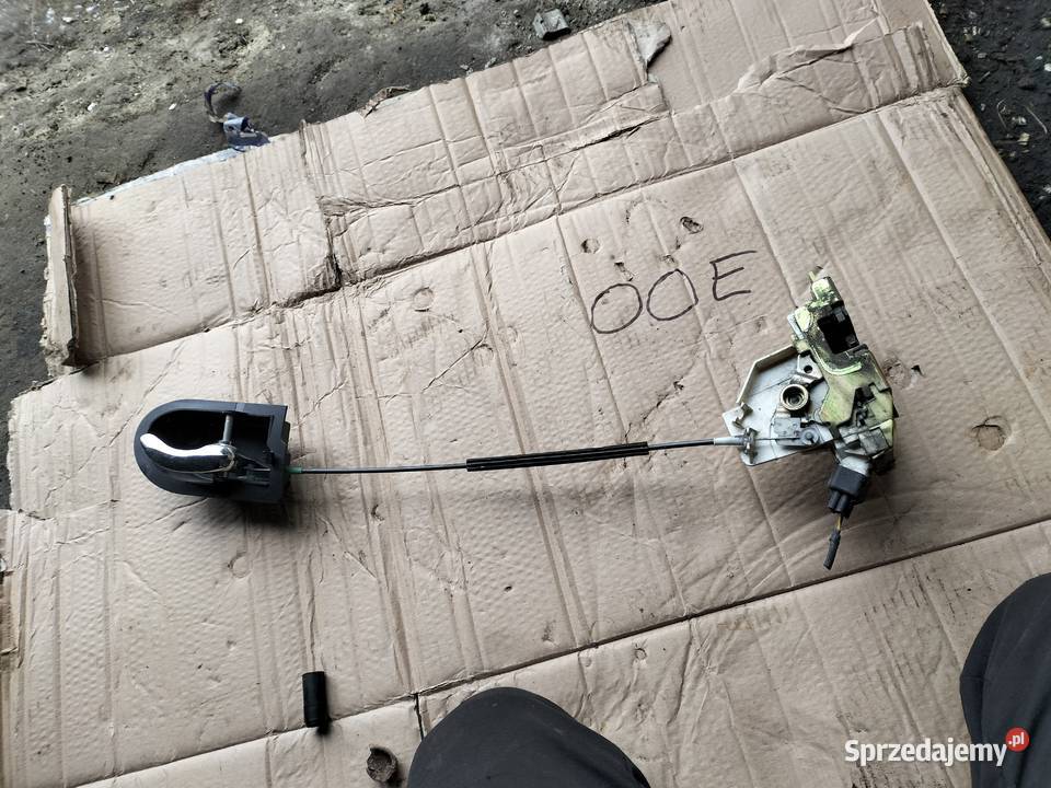 MONDEO MK1 MK2 ZAMEK RĄCZKA PRAWY TYŁ Kamień-Kolonia
