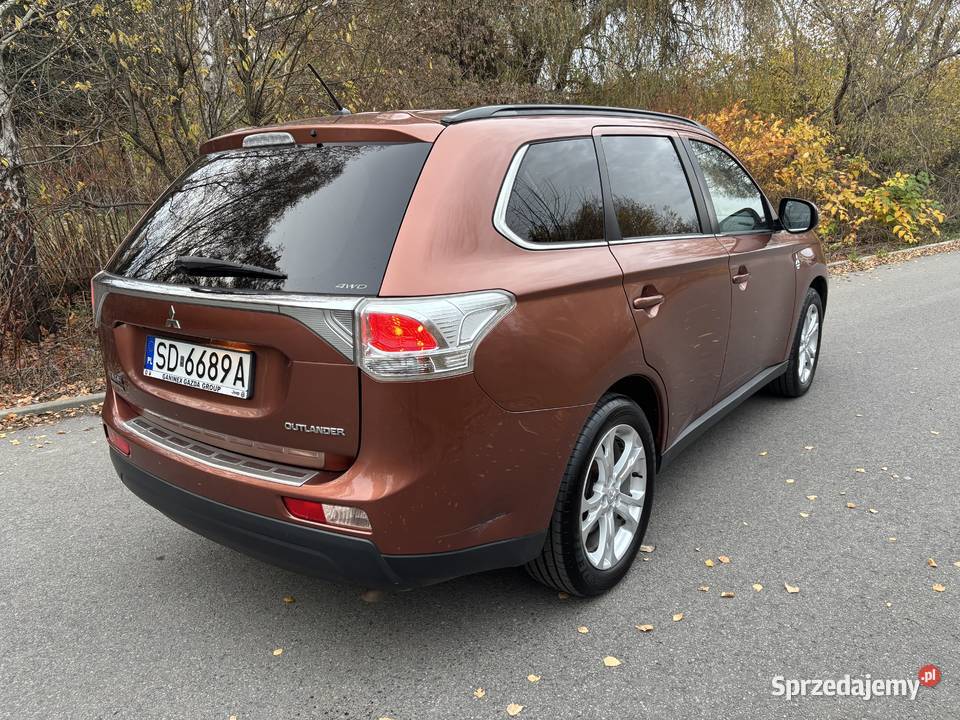 Mitsubishi outlander krajowy bezwypadkowy bluetooth Dąbrowa Górnicza