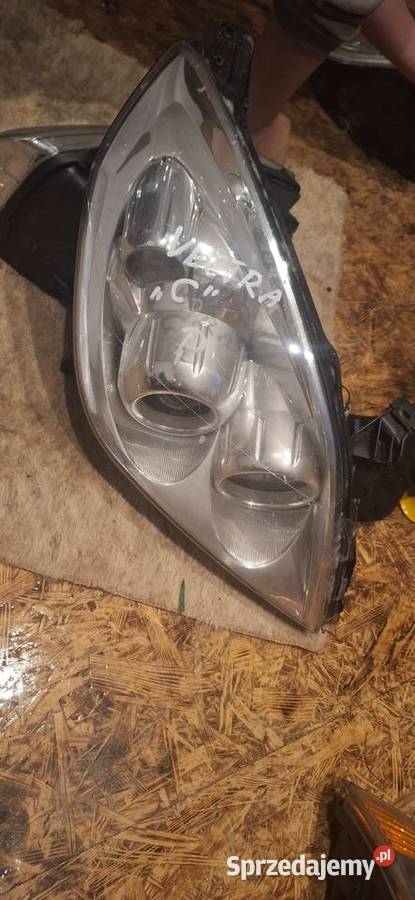 Vectra c lampa przednia prawa osobowe Gryfów Śląski