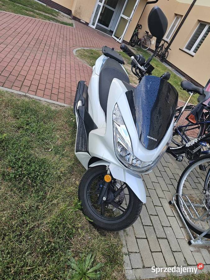 Skuter Honda PCX 125 Piła sprzedam