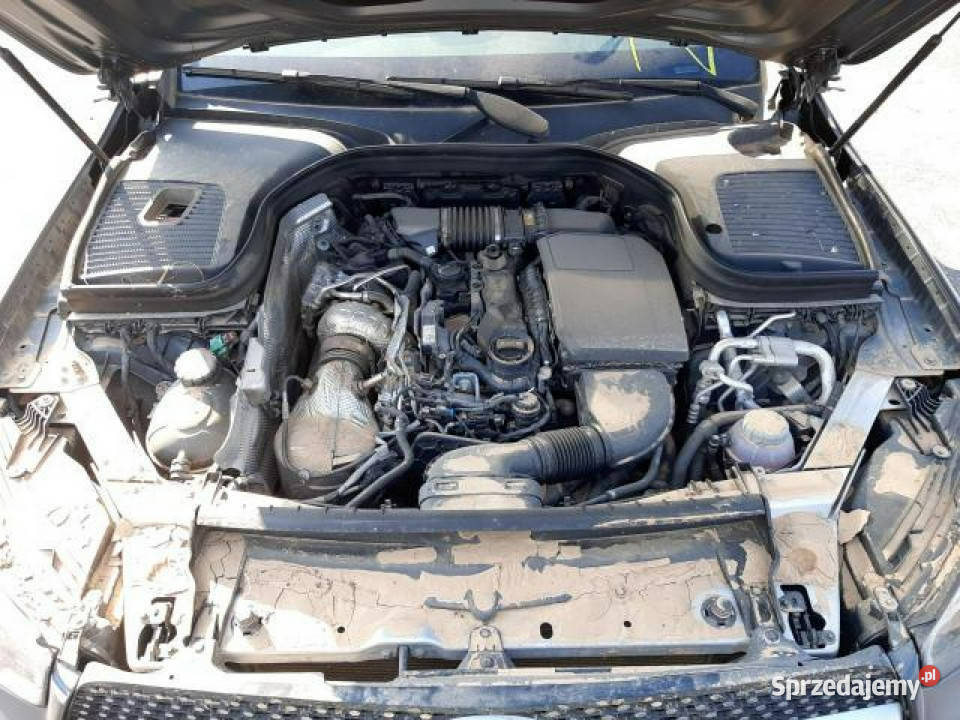 Mercedes GLC 300 MercedesBenz GLC 300 2021 I 1950cm3 Gdynia