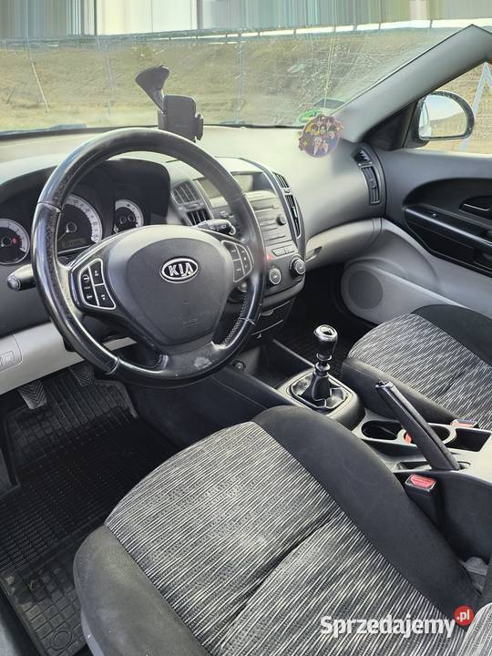 Kia ceed SW 2009 1396cm3 wielkopolskie Ostrów Wielkopolski