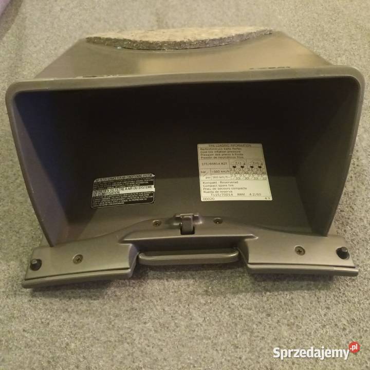 Schowek pasażera Toyota Yaris I 2005 polift Tuszyn sprzedam