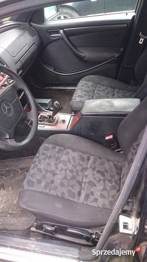 Wnętrze Mercedes w202 kombi welur wersja classic Wyposażenie wnętrza Kosarzew-Stróża