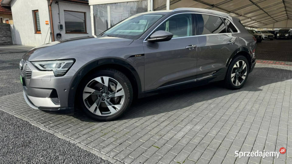 Audi etron asystent pasa ruchu Zduńska Wola